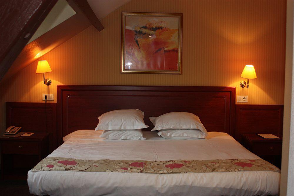 Hôtel Kyriad&Spa Reims centre Cameră foto